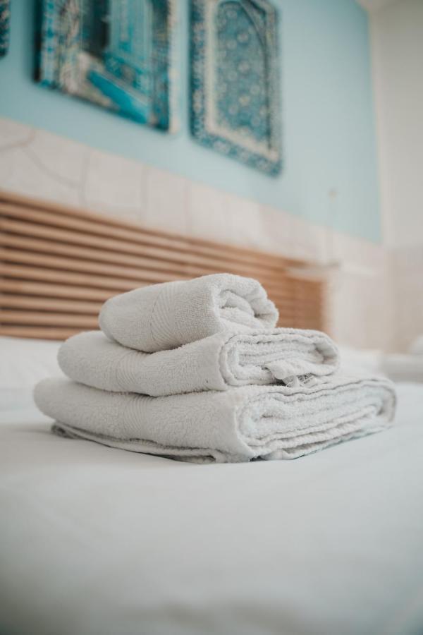 Bed and Breakfast Dimora Mariu Таранто Экстерьер фото