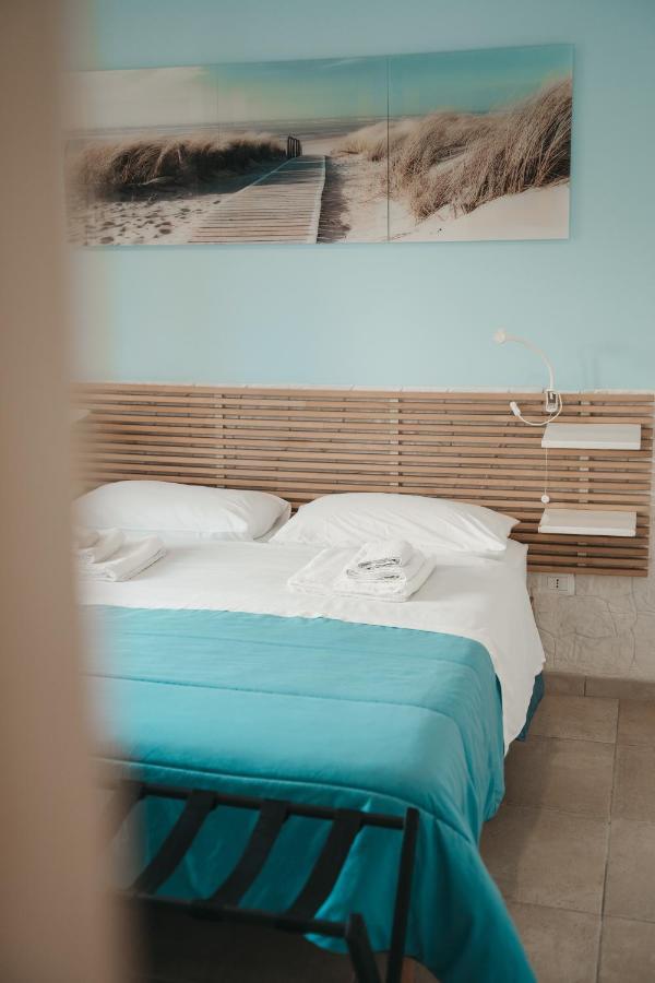 Bed and Breakfast Dimora Mariu Таранто Экстерьер фото